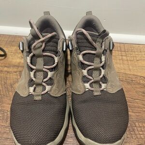 Teva Arrowhead Waterproof Trail Shoes Women’s Size 8